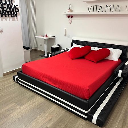 Due Cuori Suite Бари Екстериор снимка