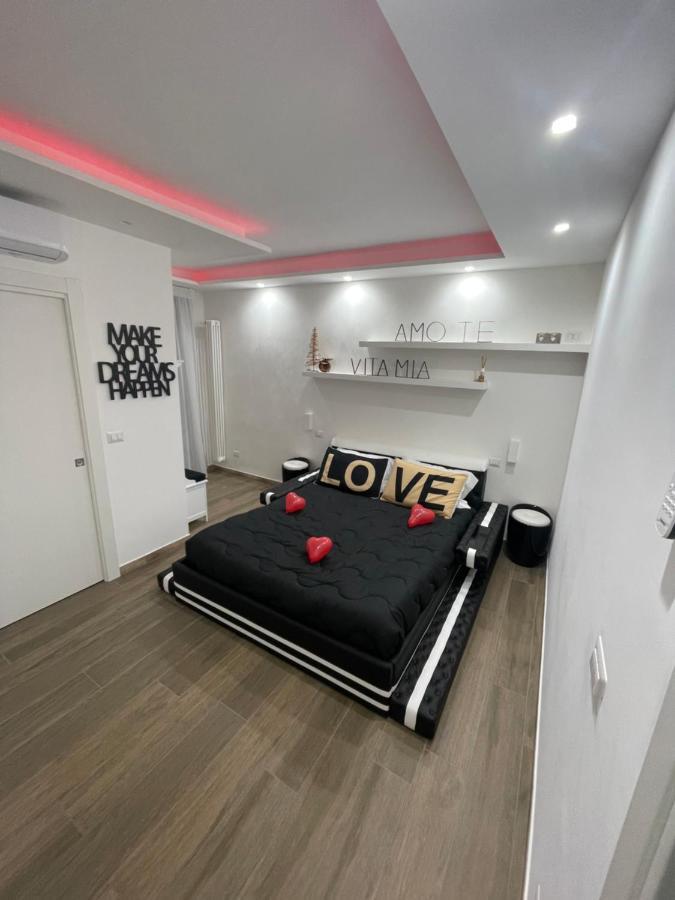Due Cuori Suite Бари Екстериор снимка