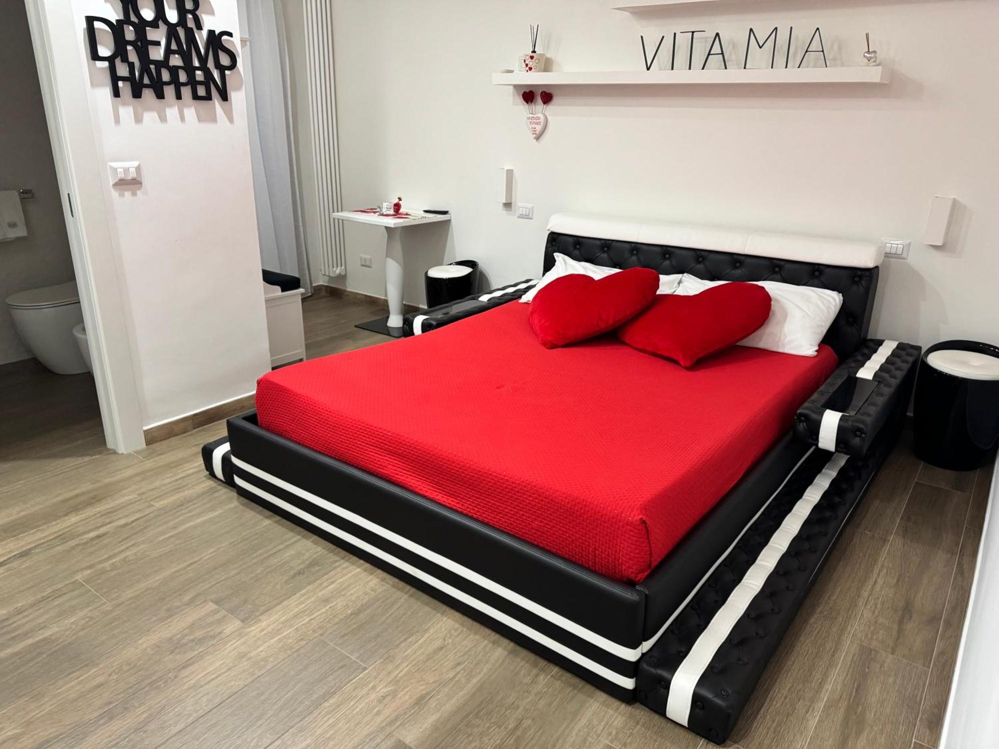 Due Cuori Suite Бари Екстериор снимка